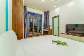 4Bedroom Villa 300m from the Sea - Image 3