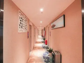 Tour Boutique Hote - Image 5