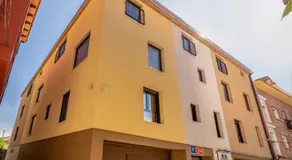 Apartamentos Turísticos San Lorenzo - Image 3