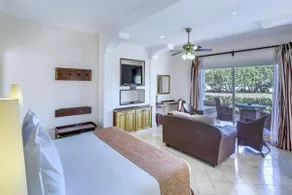 Landmark Hotel & Resort - Image 3