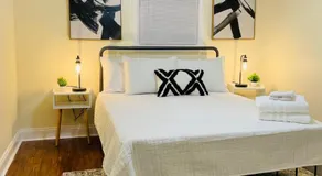 Newly renovated charming home with parking - Image 2