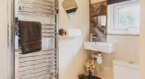 The Hideaway Cabin at Hidden Wood Glamping - Image 2