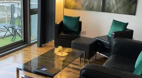 Riverfront Apartments - Image 4