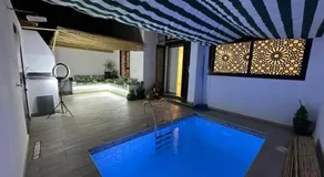 villa pools bbq lounge - Image 3