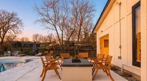 Luxe 3000sqft Heated Pool Oasis in Kansas City - Image 5