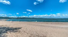 Cozy 2BR Garden Apartment Near Lake Pepin - Daisy - Image 5
