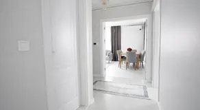 SRL Residence - Image 2