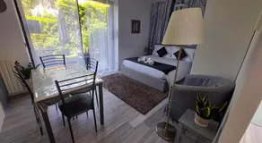 Residenza I Laghi with private Garden panoramic Pool Garage and Air Conditioning - Image 2