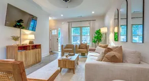 Sleeps 12 Shuffleboard Fire Pit Near Beale St - Image 3