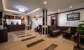 La Suite Hotel - Image 2