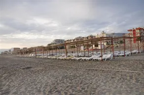 ASTOR BEACH HOTEL - Image 3