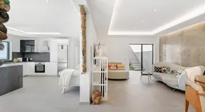 Ferienvilla 'Alba House' mit Meerblick, Privatem Pool und WLAN - Image 4