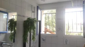 La Petite Maison Près de Paris - Image 3