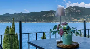 Panoramic Lake View Apartments with Pool & Breakfast - Image 5
