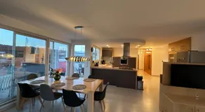 Premium Firmenunterkunft Stuttgart-Schönaich - 6 Schlafzimmer - 9 Einzelbetten - 137qm Penthouse - Parken frei - Ideal für Teams & Monteure - Image 3