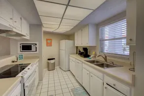125 El Matador 1 Bedroom Home by RedAwning - Image 5