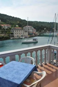 Apartment Daira A1 Stomorska, Island Solta - Image 5