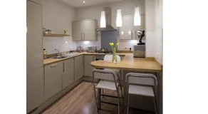 The Lane Apartment - Image 4