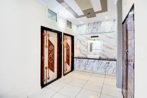 SPOT ON Hotel Luxury - Image 3