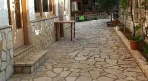 Irini's Guesthouse - Image 3