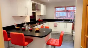 Wallace View - Holiday Home - Image 3