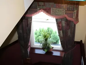 Leens Hotel - Image 4