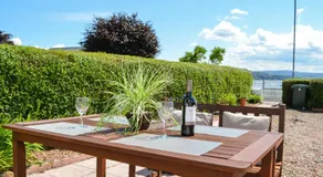Sebright Holiday Apartment - Image 3