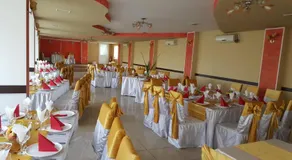Pensiune Restaurant Avangarde - Image 2