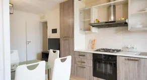 Appartement \"Emma House, By The Sea\" avec balcon, Wi-Fi et climatisation - Image 4
