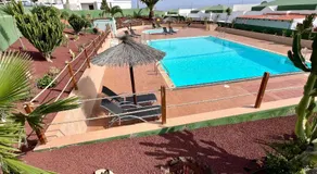 Bungalow mit Meerblick und Gemeinschaftspool - Image 4