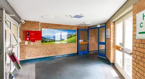 Euro Inn - Hotel - Image 4