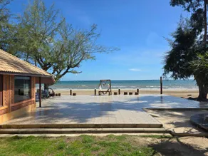 Yajai Beach Resort - Image 4