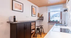 Neu saniertes Ferienhaus mit großem Garten - Image 5