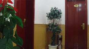 Qufu Garden Hotel - Image 4