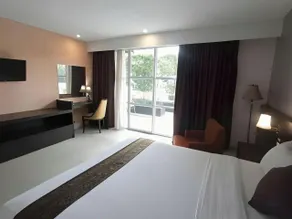 Grand Hawaii Hotel Pekanbaru - Image 2