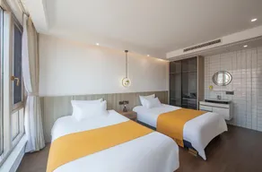 Floral Hotel· Mountain Forest Hotel (Guling Street Cableway Shangzhan Branch) - Image 5