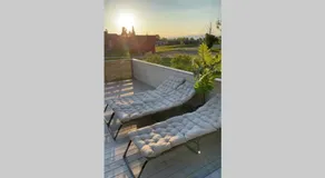 Townhouse with fantastic outdoor area - Image 4