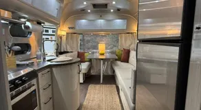 The Airstream at Sky High Estate - Image 3