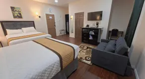 Rey'z Hotel and Suites - Image 2