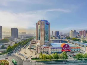 Glory Hotel - Image 5