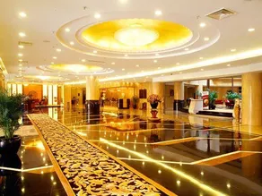 Royal International Hotel - Image 3