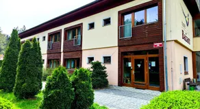 Geyserpark Village - Image 3