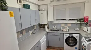 Sharpland House - Image 4