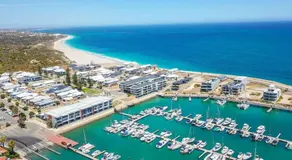 Mariner's Cove ~ Luxe Waterfront Apartment - Image 4