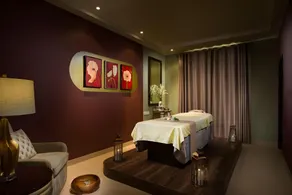 Saffron Hotel and Lounges - Image 3