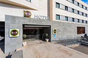 B&B HOTEL Elche - Image 3