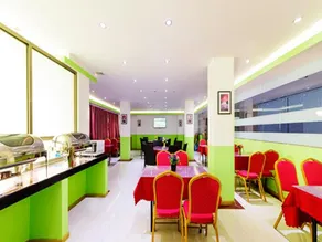 Shang Pin Holiday Inn - Image 3