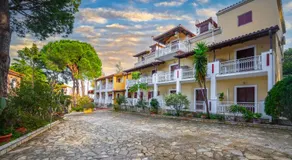 Pyrgaraki Studios and Apartments - Image 2