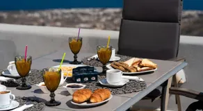 Horizon Sky House with view - Image 4