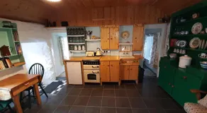 CherryTreeCottage - Cosy 19thCentury Pet Friendly - Image 4